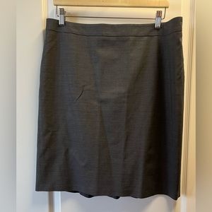 Ann Taylor Size 16P Pencil Skirt
